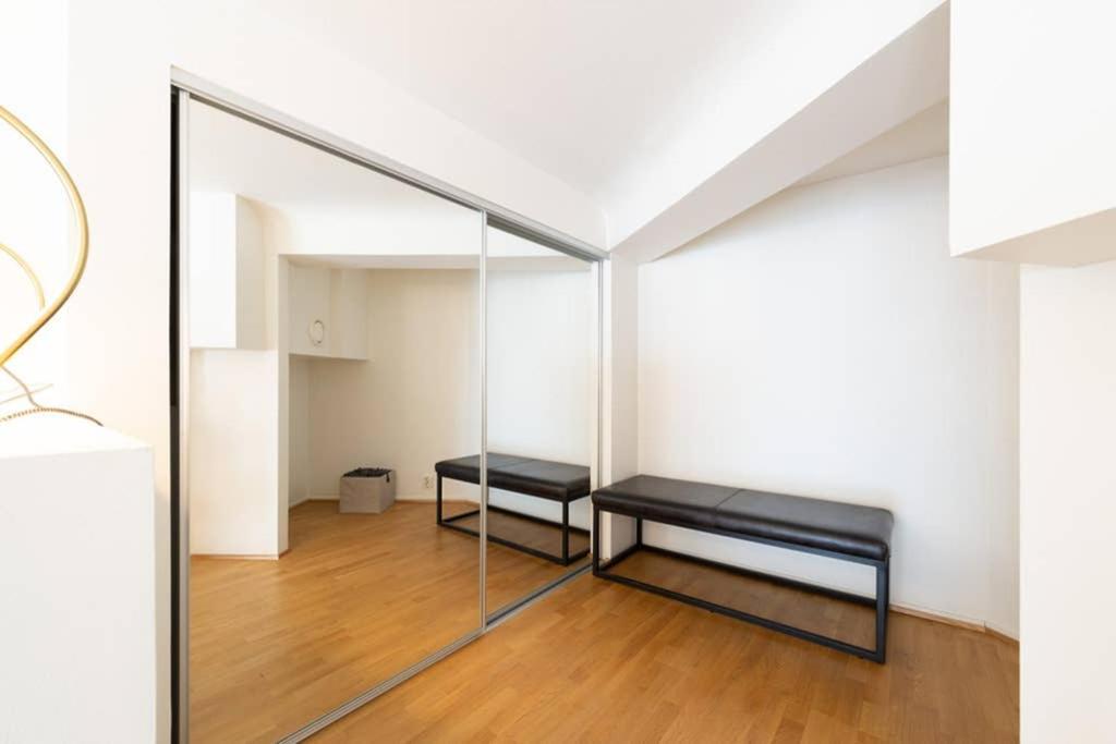 Nordic Host Luxury Apts - Prinsens Gate - Large Mezzanine Studio Oslo Eksteriør billede